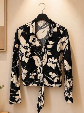 Panama Jack Black & Cream Floral Tie-Front Blazer